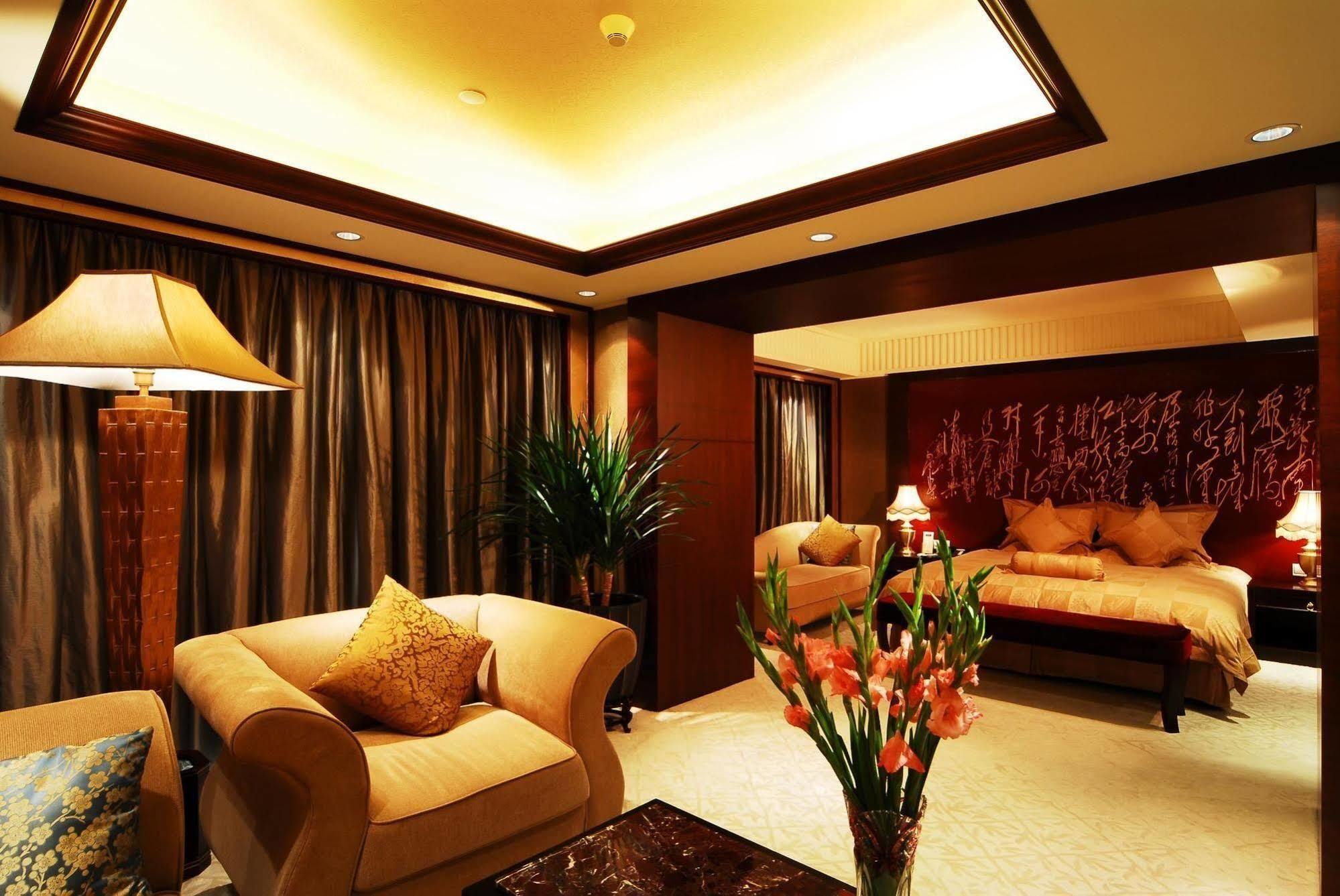 Heyuan Great International Hotel Luaran gambar