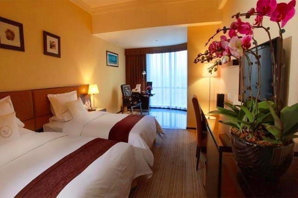 Heyuan Great International Hotel Luaran gambar